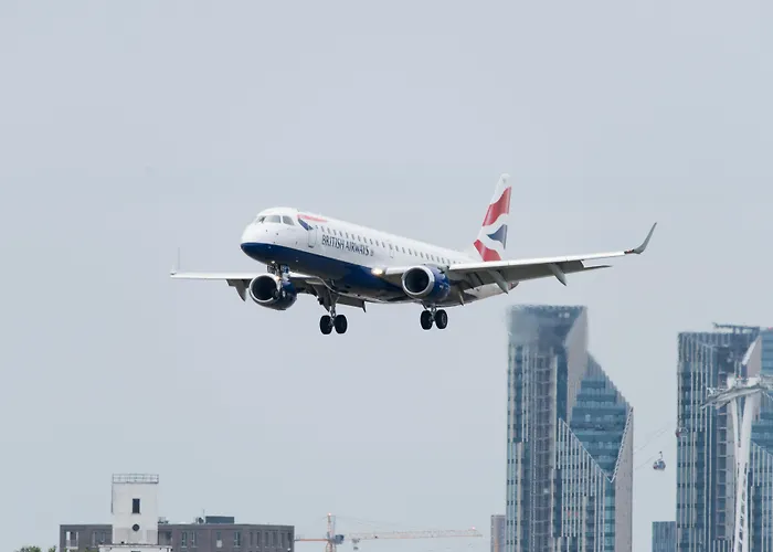 Holiday Inn Express - Excel By IhgHotel Londra